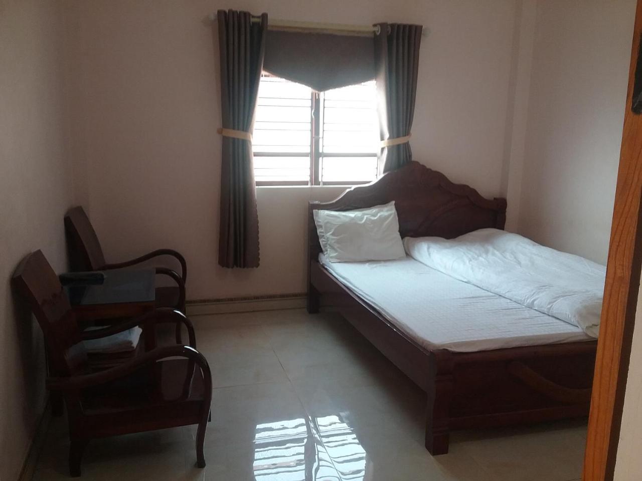 Thac Ba Family Homestay Ho To Exterior photo